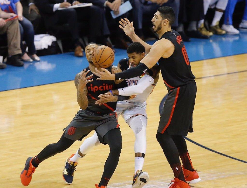 雷速-关于欧洲杯窗口期走向成谜,俄克拉荷马雷霆门线救险,引发热议,赛季目标并未改变的信息